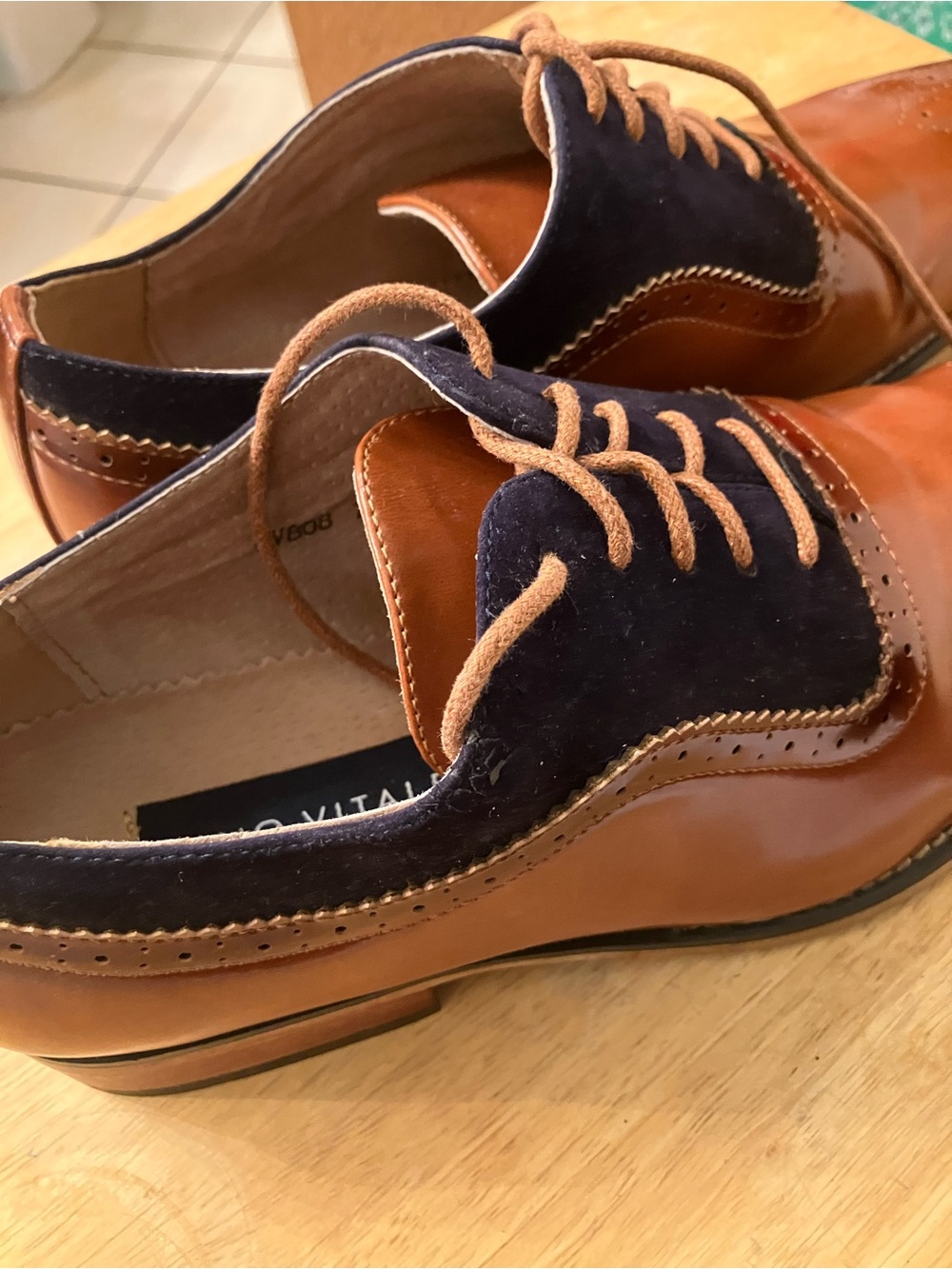 Men's Gino Vitale Two-Tone Brown and Black Derby Dress Shoes Size 7.5 - Picture 9 of 11